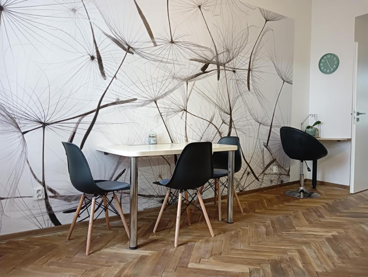 Apartman Hybesova2 브르노 외부 사진